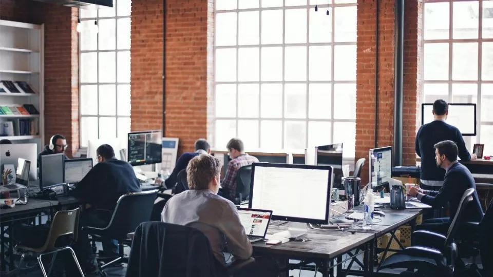 Как выбрать веб-студию в Донецке по кейсам Как выбрать веб-студию в Донецке по кейсам