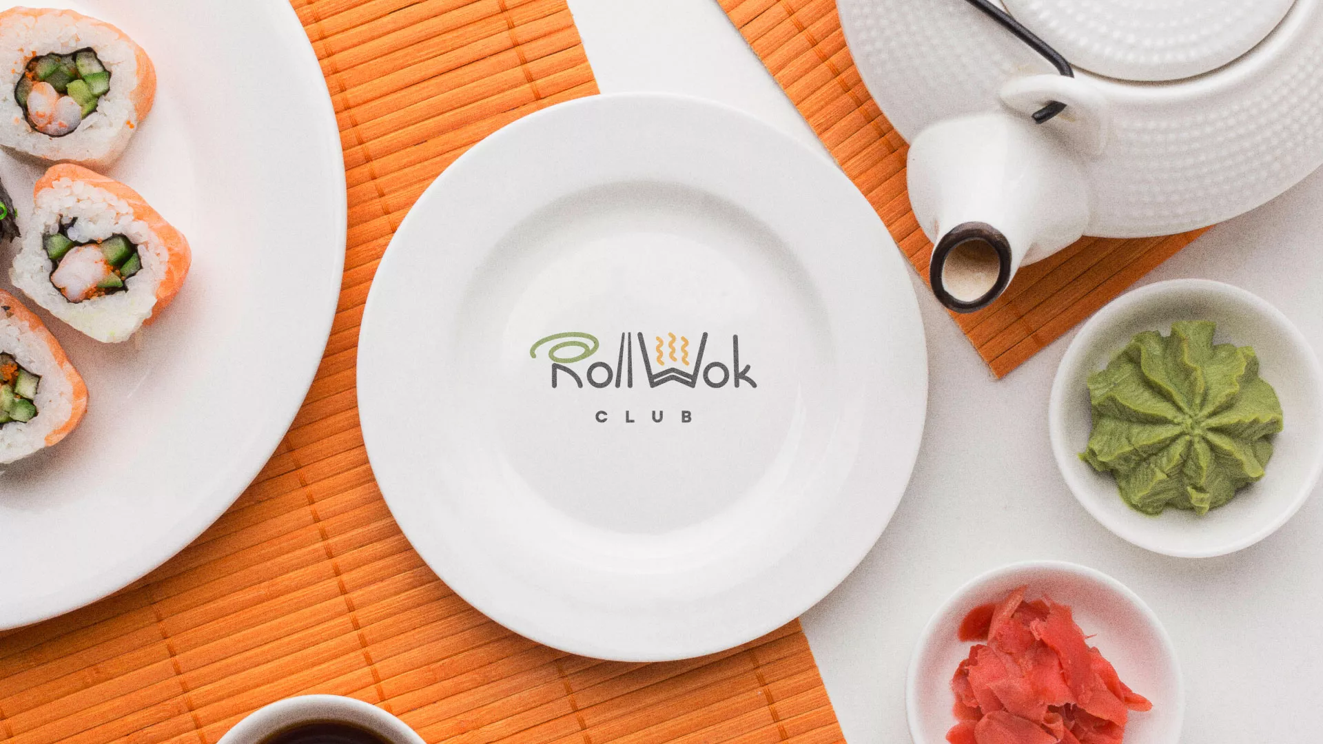 Разработка логотипа и фирменного стиля в Донецке для суши-бара «Roll Wok Club» Разработка логотипа и фирменного стиля в Донецке для суши-бара «Roll Wok Club»